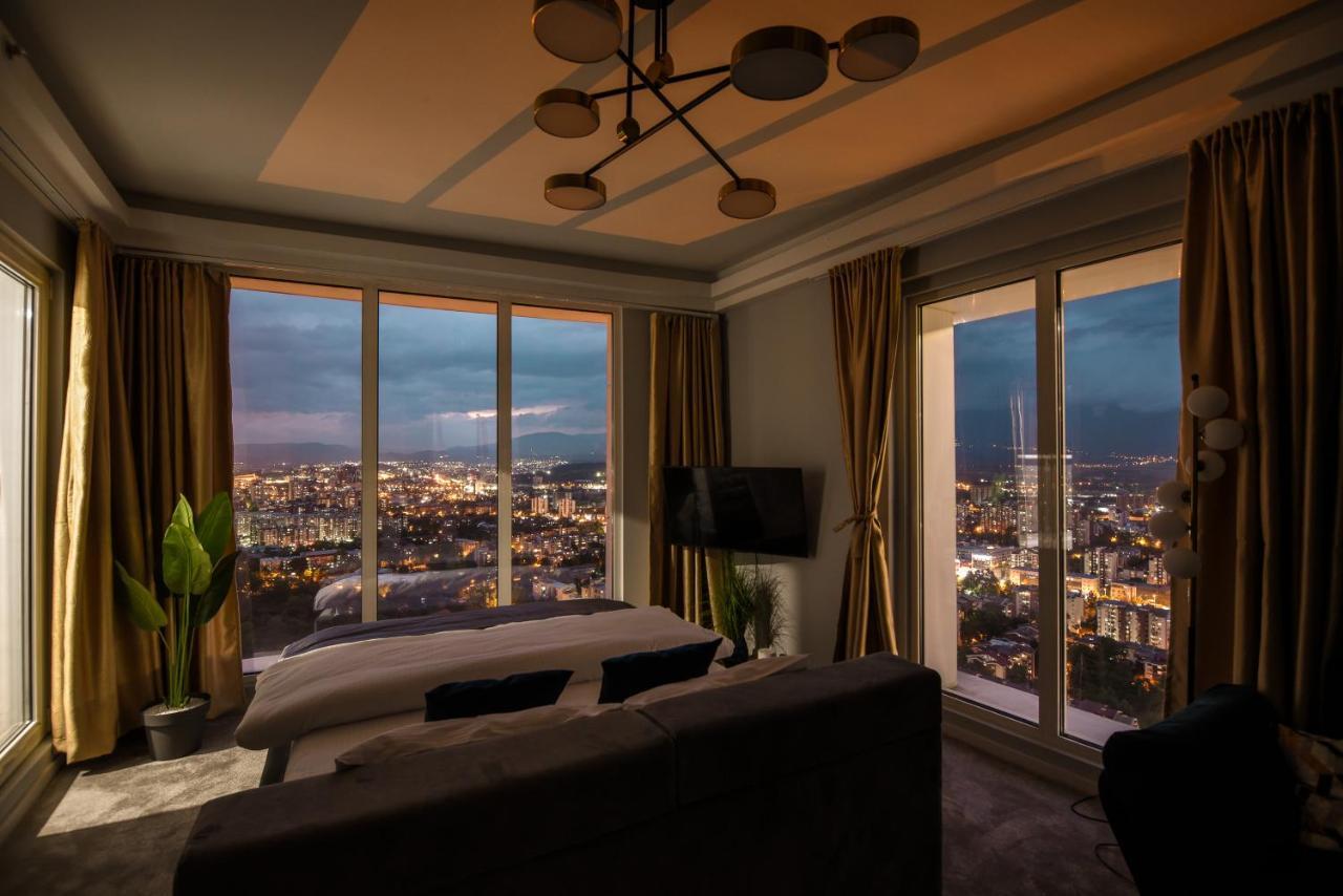 Sky Deluxe 3 Fitness & Spa Apartment สโกเปีย ภายนอก รูปภาพ